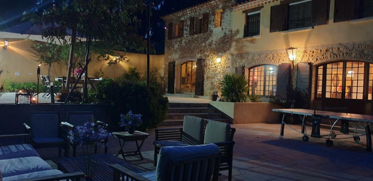 Villa La Teze à Le Castellet  Extérieur photo